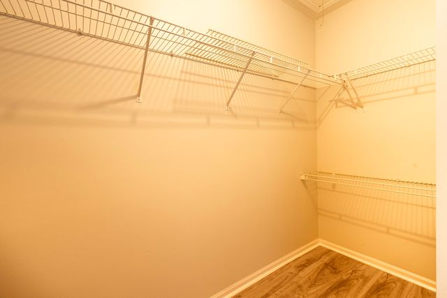 629 W Streamwood Boulevard B, Streamwood, IL 60107