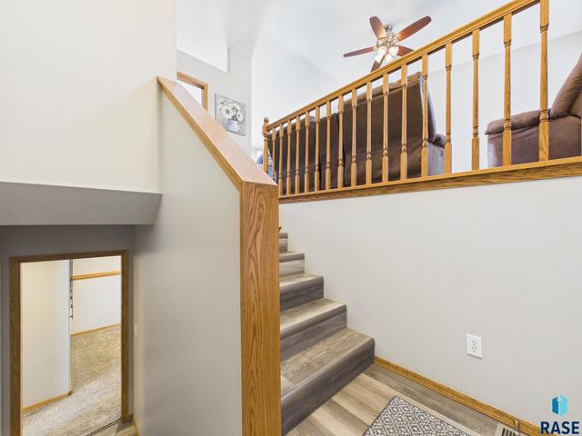 4117 W 92nd St Street, Sioux Falls, SD 57108