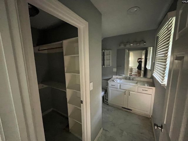 834 Williams Circle, West Columbia, SC 29172