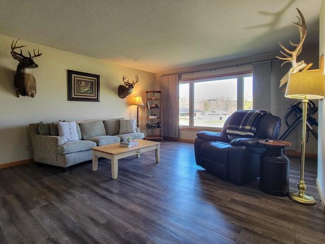 W12937 COUNTY ROAD M, Caroline, WI 54928