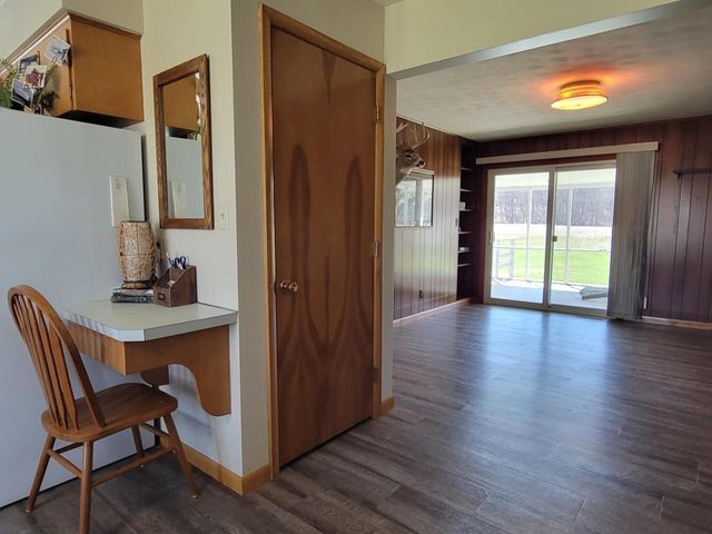 W12937 COUNTY ROAD M, Caroline, WI 54928