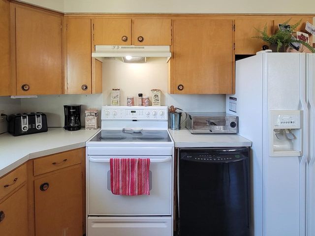 W12937 COUNTY ROAD M, Caroline, WI 54928