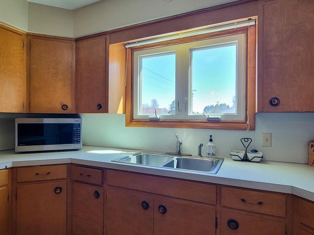 W12937 COUNTY ROAD M, Caroline, WI 54928