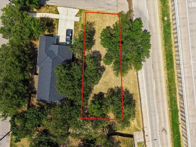 804 E Powell Avenue, Fort Worth, TX 76104
