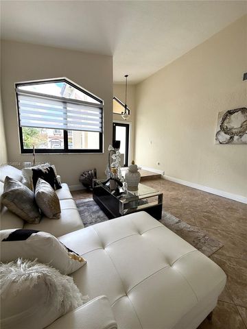 8731 NW 153rd Ter, Miami Lakes, FL 33018
