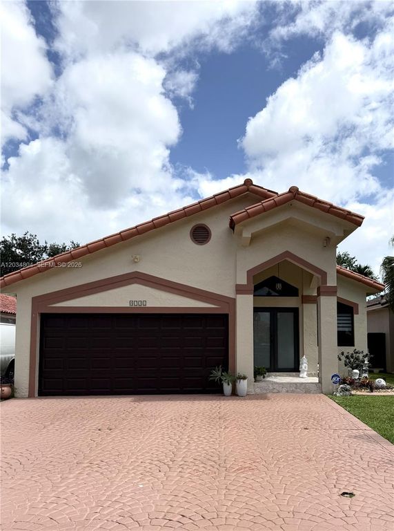 8731 NW 153rd Ter, Miami Lakes, FL 33018