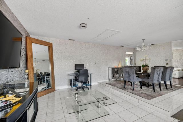 4033 Kent Avenue, Lake Worth Beach, FL 33461