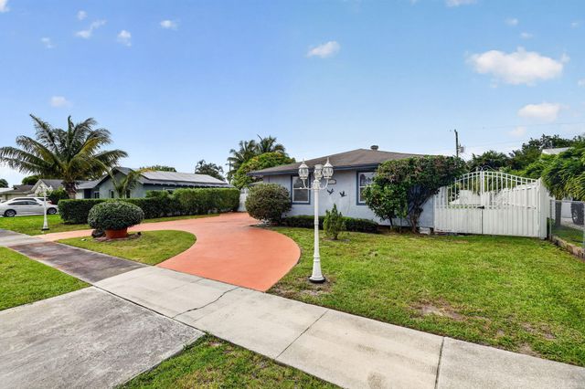 4033 Kent Avenue, Lake Worth Beach, FL 33461