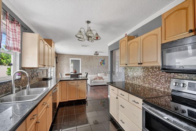 4033 Kent Avenue, Lake Worth Beach, FL 33461
