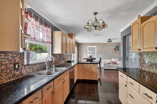 4033 Kent Avenue, Lake Worth Beach, FL 33461