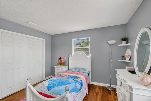 4033 Kent Avenue, Lake Worth Beach, FL 33461