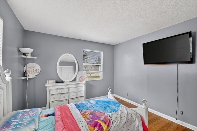 4033 Kent Avenue, Lake Worth Beach, FL 33461