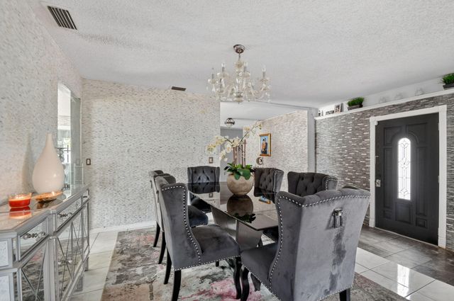 4033 Kent Avenue, Lake Worth Beach, FL 33461