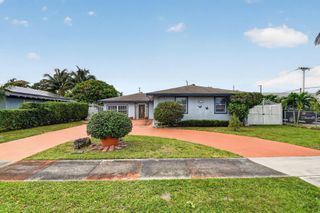 4033 Kent Avenue, Lake Worth Beach, FL 33461