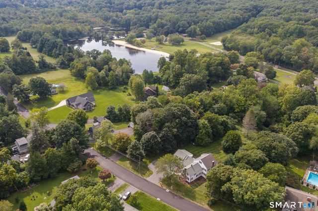 387 Mixville Road, Cheshire, CT 06410
