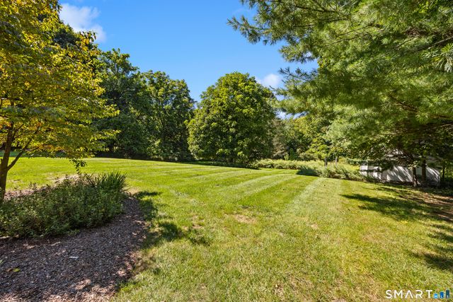 387 Mixville Road, Cheshire, CT 06410