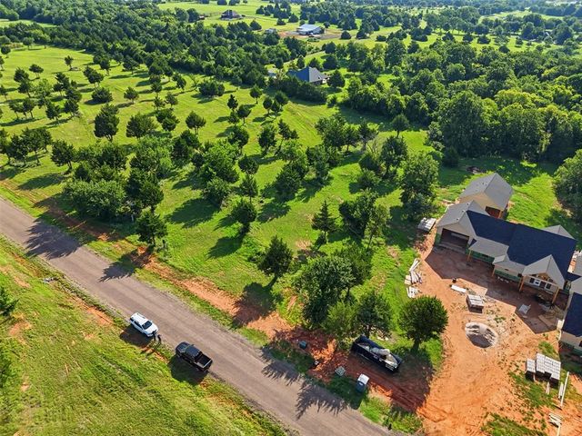 30392 Mesquite Way, Norman, OK 73072
