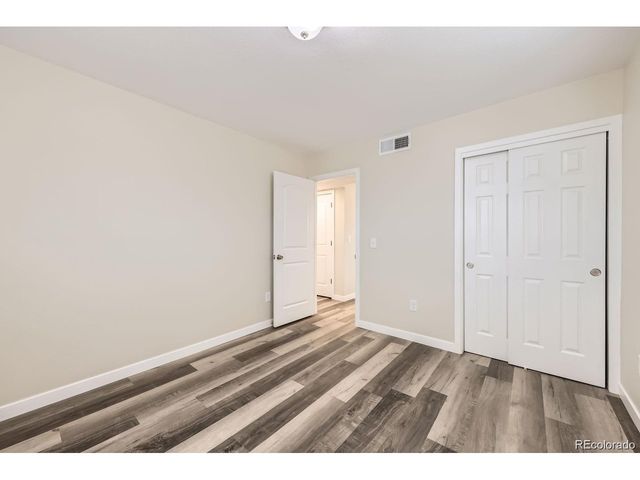 2545 Kenton St, Aurora, CO 80010