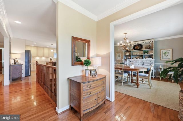 530 E MOUNTAIN RD, Knoxville, MD 21758