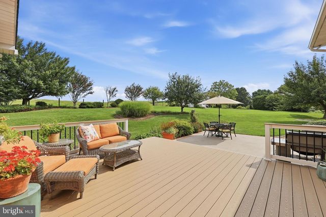530 E MOUNTAIN RD, Knoxville, MD 21758
