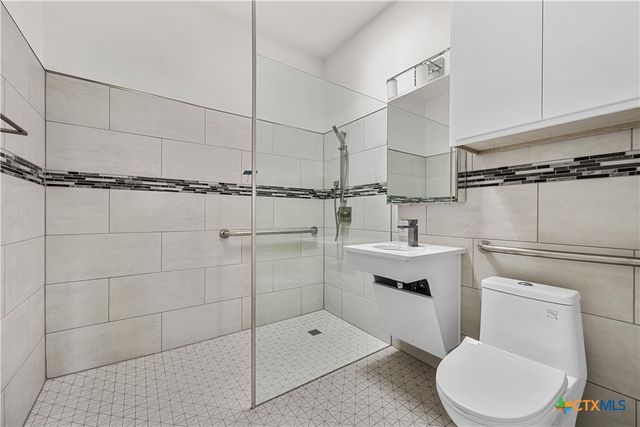 2819 Lone Oak Drive, Belton, TX 76513