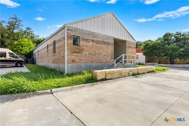 2819 Lone Oak Drive, Belton, TX 76513
