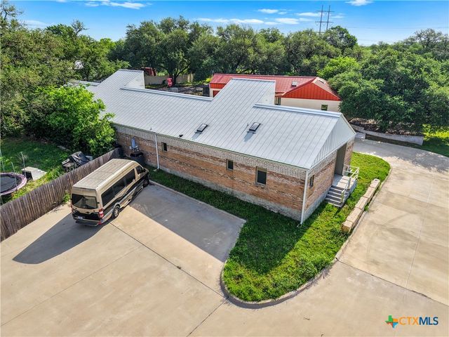 2819 Lone Oak Drive, Belton, TX 76513