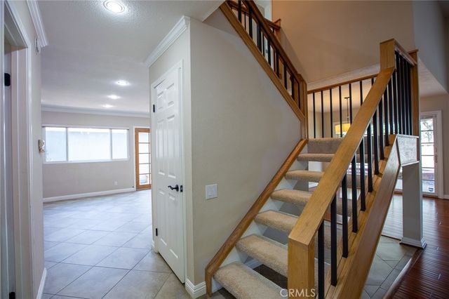 5 Petersburg, Irvine, CA 92620