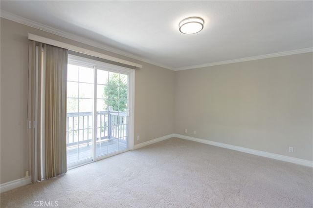 5 Petersburg, Irvine, CA 92620