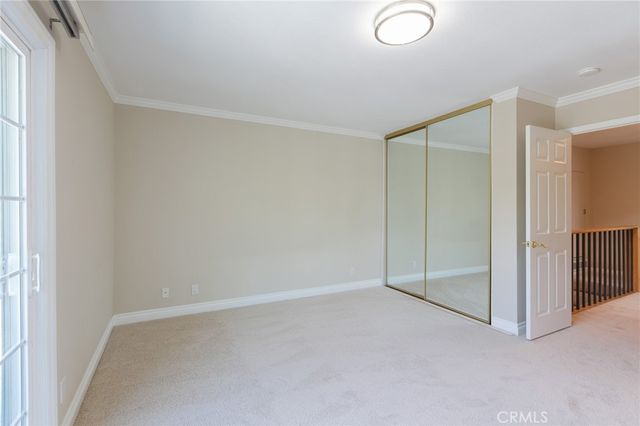 5 Petersburg, Irvine, CA 92620