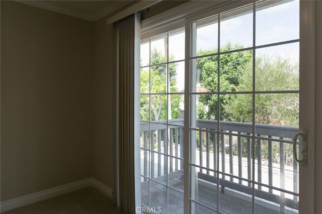 5 Petersburg, Irvine, CA 92620