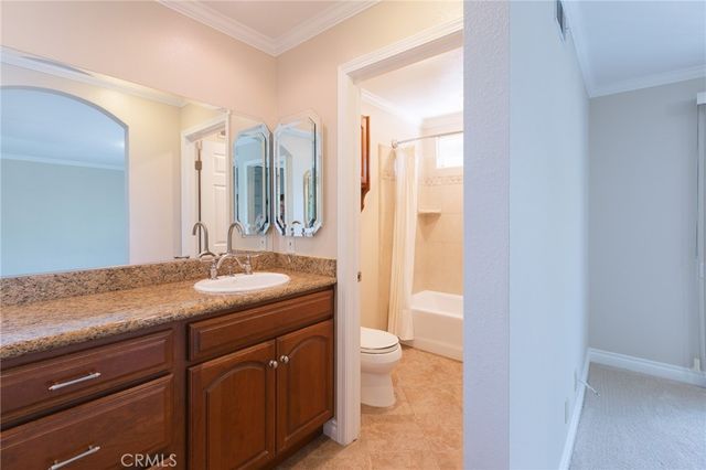 5 Petersburg, Irvine, CA 92620