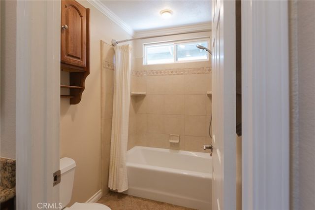 5 Petersburg, Irvine, CA 92620