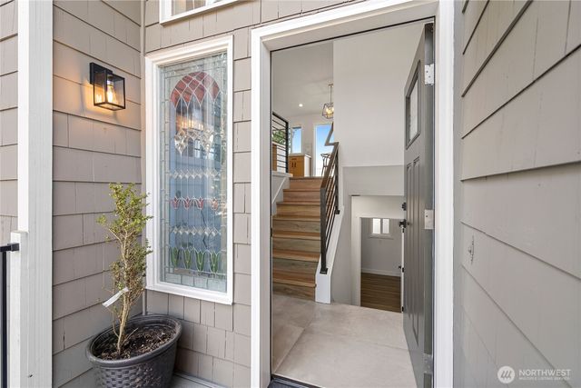 325 Melissa Street, Camano Island, WA 98282