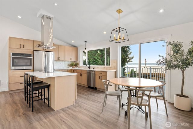 325 Melissa Street, Camano Island, WA 98282