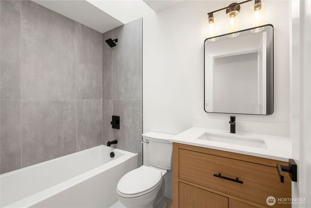 325 Melissa Street, Camano Island, WA 98282