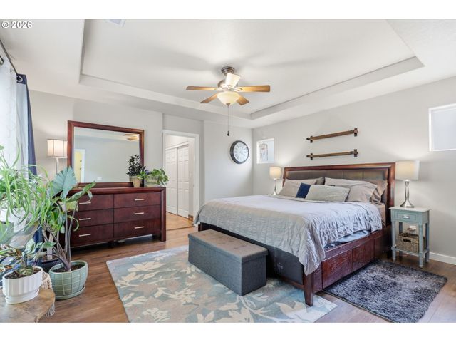 3416 Se ALEXANDER St, Hillsboro, OR 97123