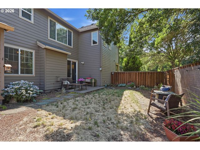3416 Se ALEXANDER St, Hillsboro, OR 97123