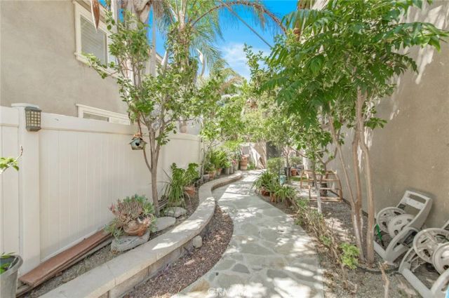 13925 Barnett, Eastvale, CA 92880