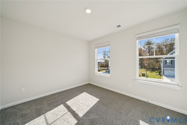 17922 Meriwether Lewis St, Ruther Glen, VA 22546