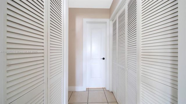 592 NE 150th St 3, Miami, FL 33161