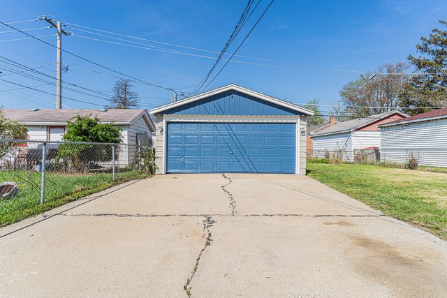 342 31st Avenue, Bellwood, IL 60104