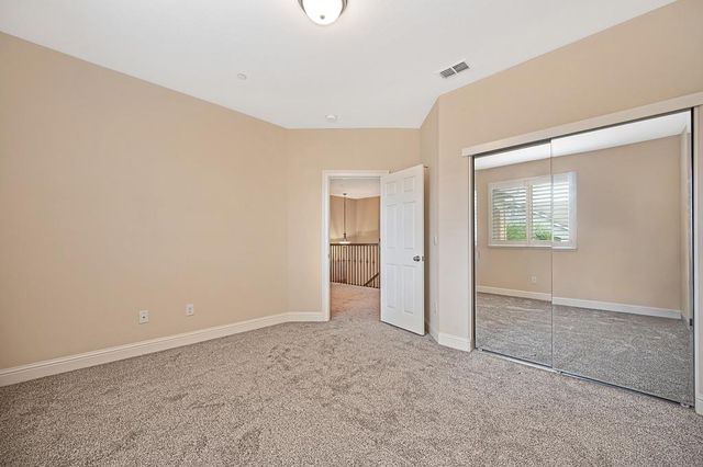 9841 Shanelyn Way, Elk Grove, CA 95757