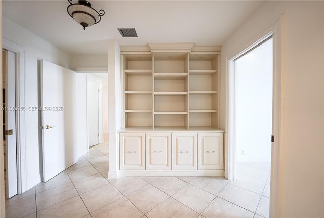 151 Crandon Blvd 320, Key Biscayne, FL 33149