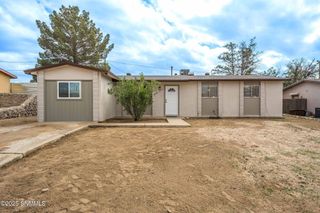 1974 Poplar Avenue, Las Cruces, NM 88001