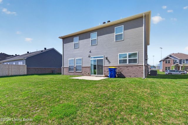 10080 Creamery Ln, Bowling Green, KY 42101