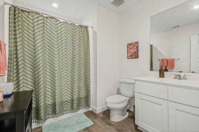 8830 Colicroot Drive, Rosharon, TX 77583