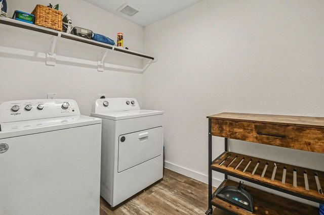 8830 Colicroot Drive, Rosharon, TX 77583