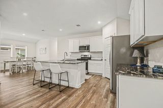 8830 Colicroot Drive, Rosharon, TX 77583