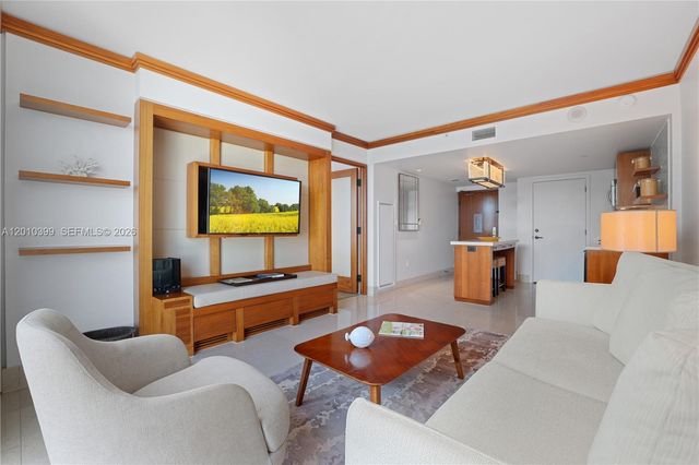 6801 Collins Avenue 503, Miami Beach, FL 33141